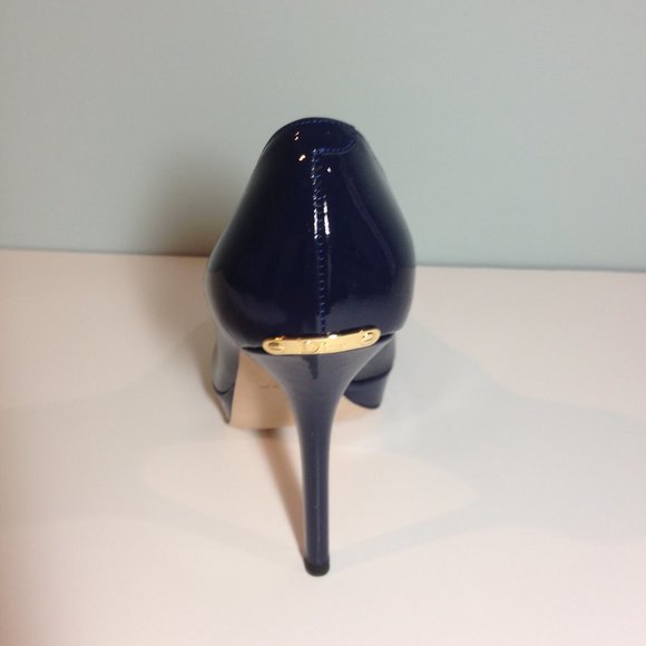 Authentic Dior patent leather peep toe pump with logo LIKE NEW - Picture 3 of 6